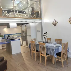 Centre Duplex 3rooms With Parking Apartment Nottingham